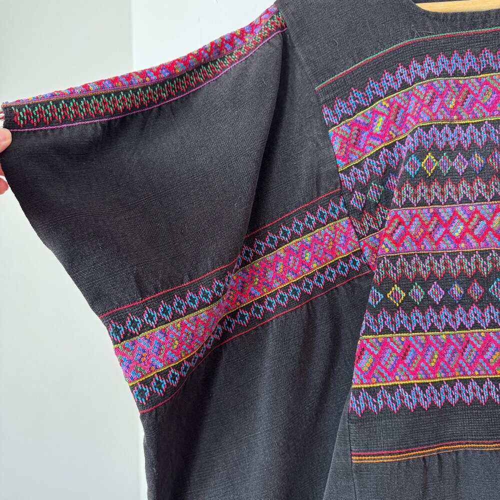 Vintage huipil smock from the late 1970s